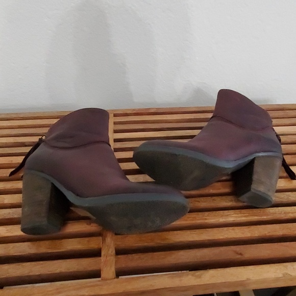 Boots - Picture 2 of 3